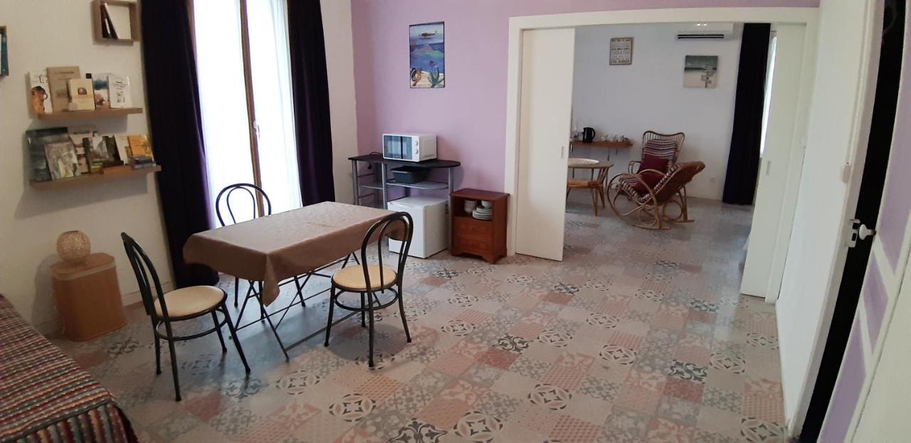 Chambre D'Hotes Du Mas Julianas Сен-Лоран-де-ла-Саланк Экстерьер фото